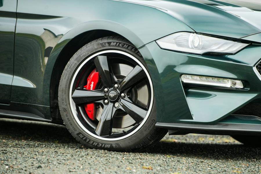 Детали экстерьера Ford Mustang Bullitt 2018 года  (UK) (фото 14 из 23)